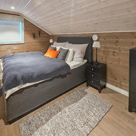 5 Bedroom In Edland *