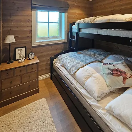Holiday home 5 Bedroom In Edland