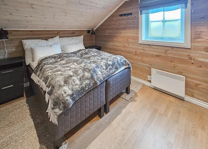 5 Bedroom In Edland Feriehus